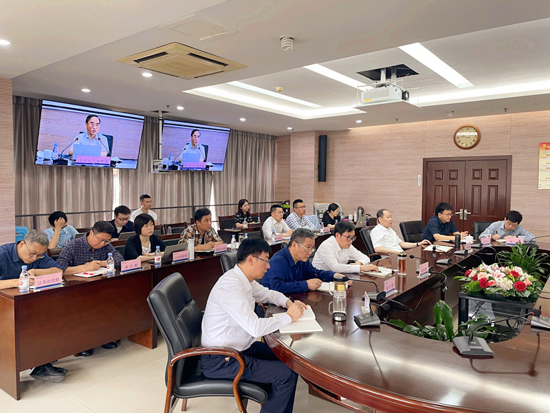 集团举行&ldquo;碳达峰、碳中和&rdquo;专题学习会