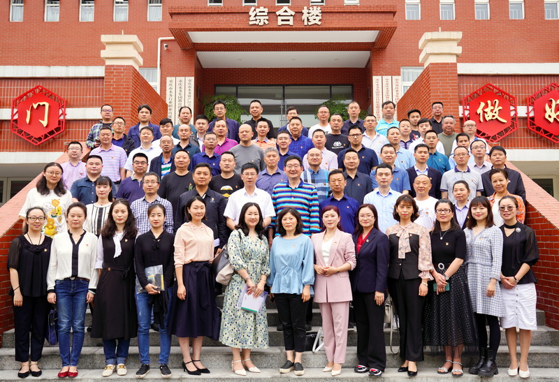 集团党委举办第二期基层党组织书记培训班