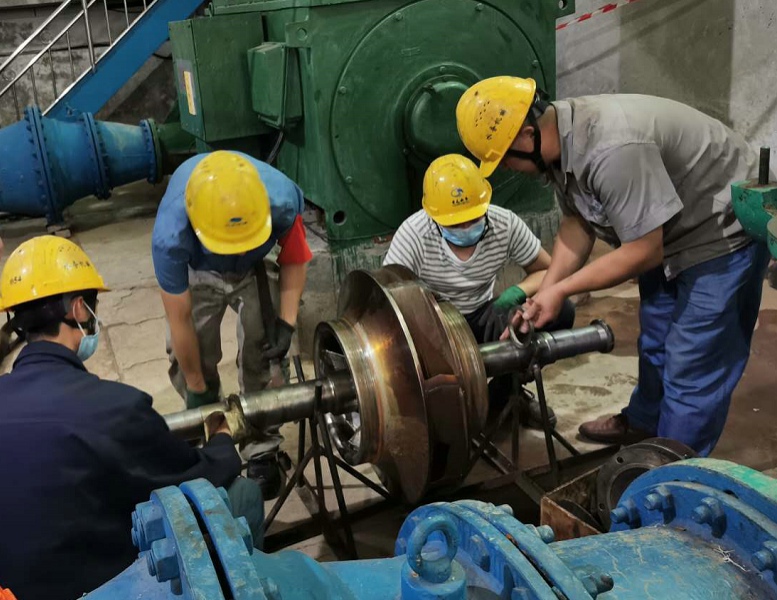 坚守初心迎难而上 勇担使命快速抢修