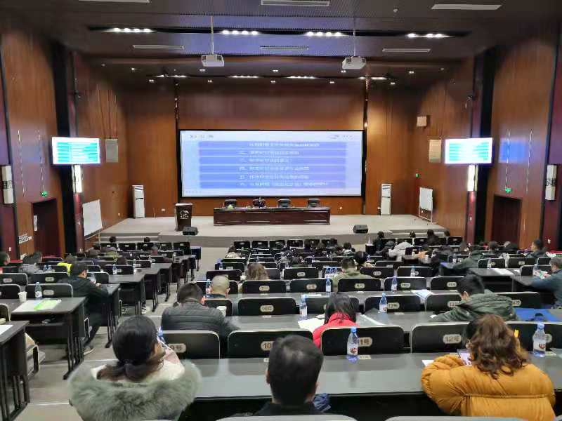 学贯五中全会新精神  基层党建蓄能再出发